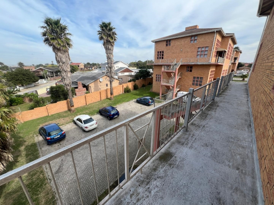 To Let 1 Bedroom Property for Rent in Bluewater Bay Eastern Cape